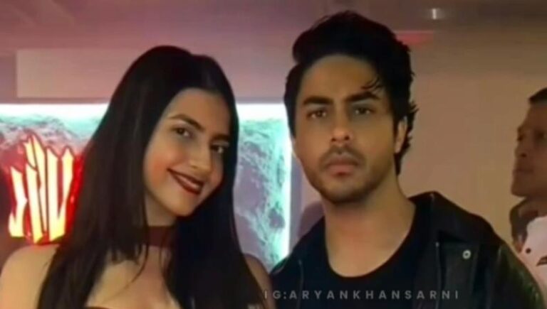 काशिका और आर्यन की कैंडिड क्लिक ने कर दिया इंटरनेट दीवाना