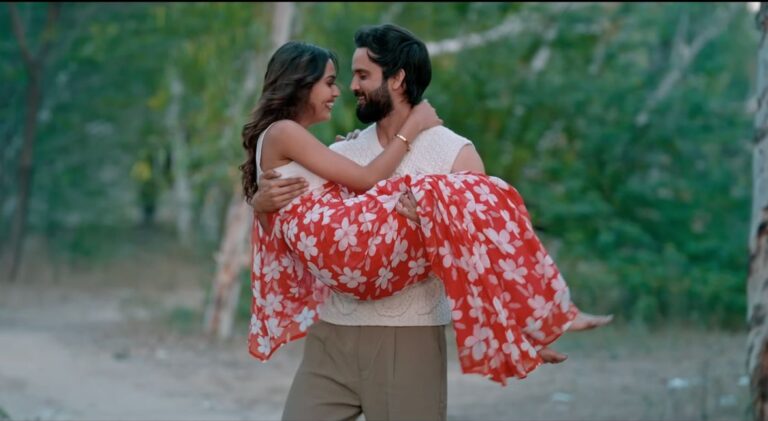 ऑफलाइन’ के लिए जावेद खान का ट्रांसफॉर्मेशन
